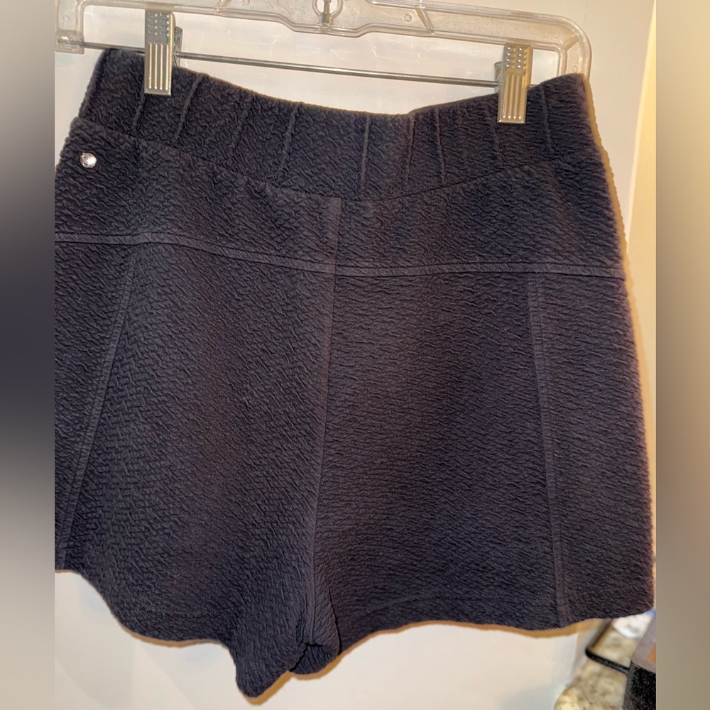 Zella Black Textured High Waisted Athletic Shorts Size Small - Picture 7 of 14
